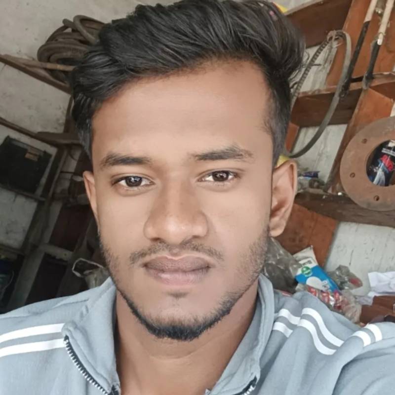 Nazmul, 24, Naveda