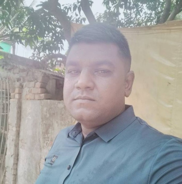 Akbar, 31