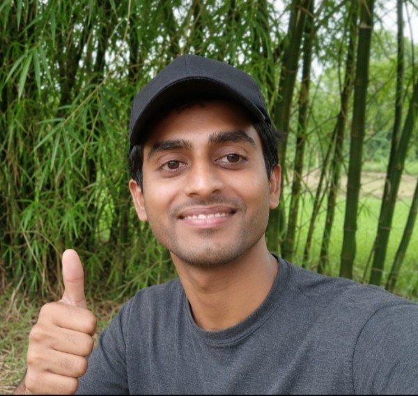 Rakib, 23, Pakistan