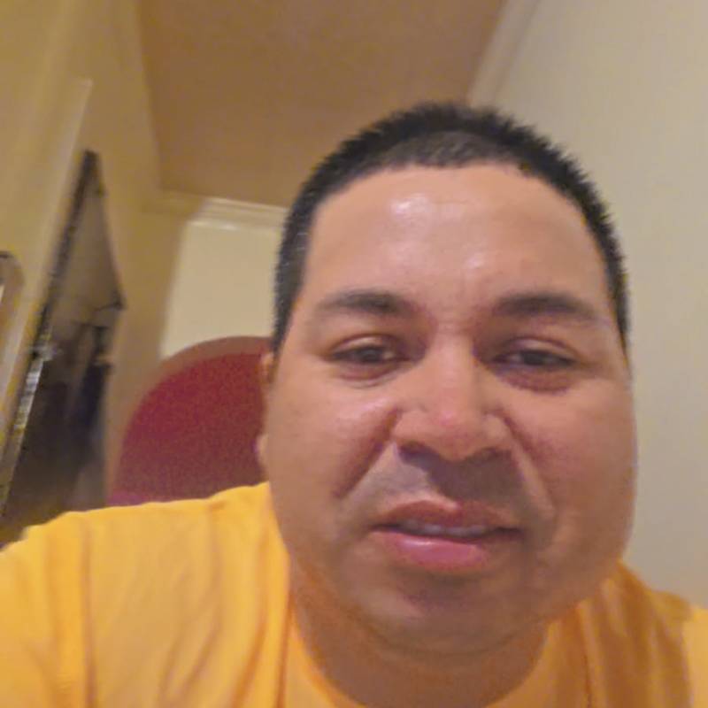 Rolando, 37