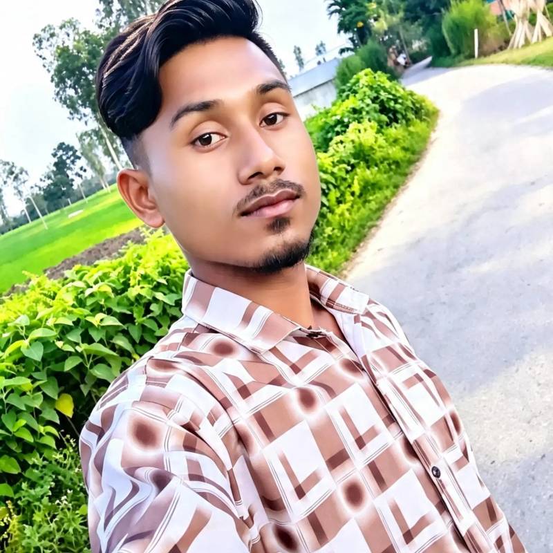 Arif, 23