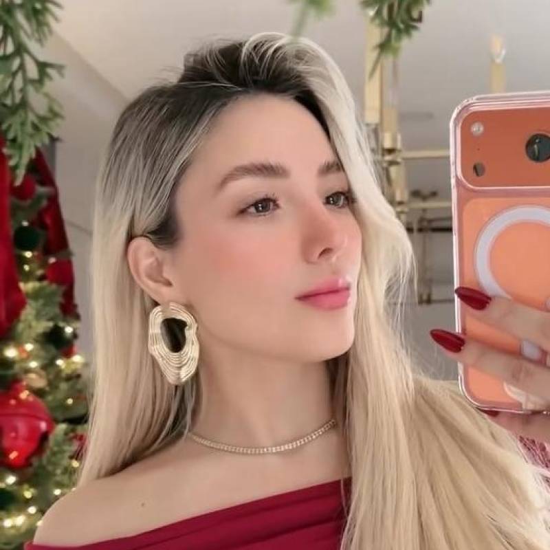 Lily, 39, Michigan