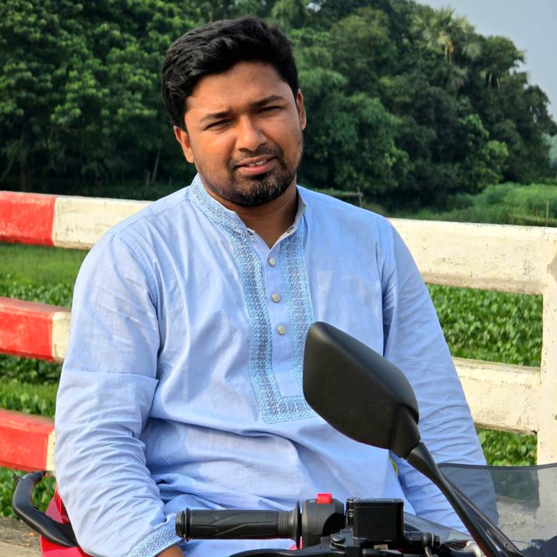 Fakrul, 36