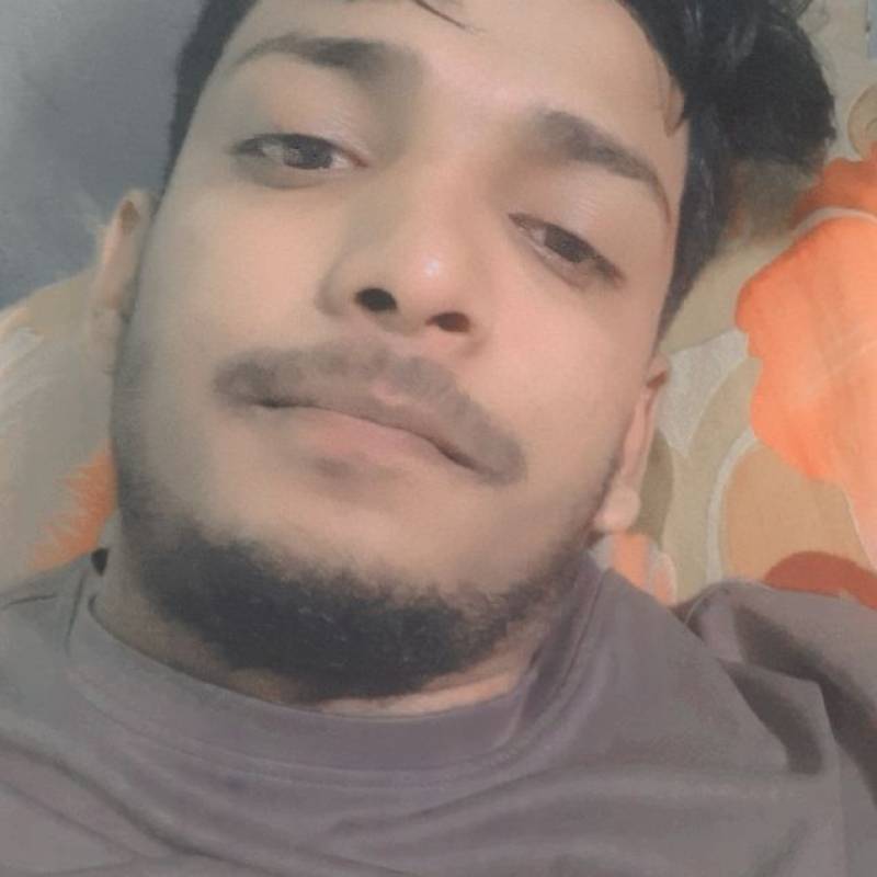 Roki, 24, Missouri