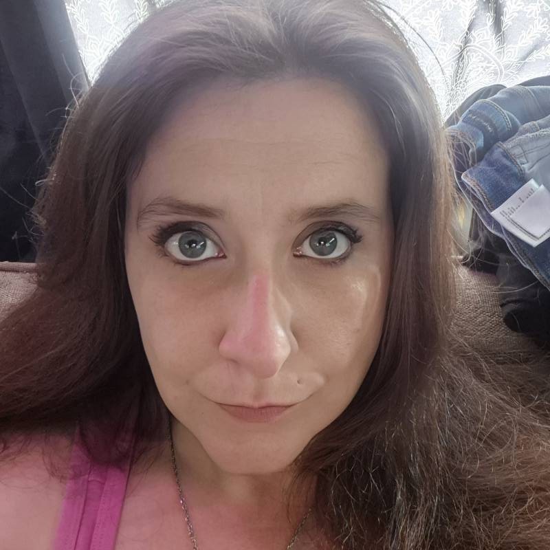 Valerie, 42, Laxmipure