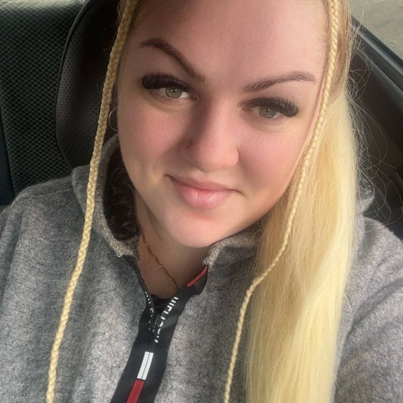 Anna, 35, WATKINS GLEN