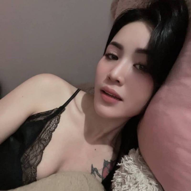 GorgeousMe, 32, Blantyre