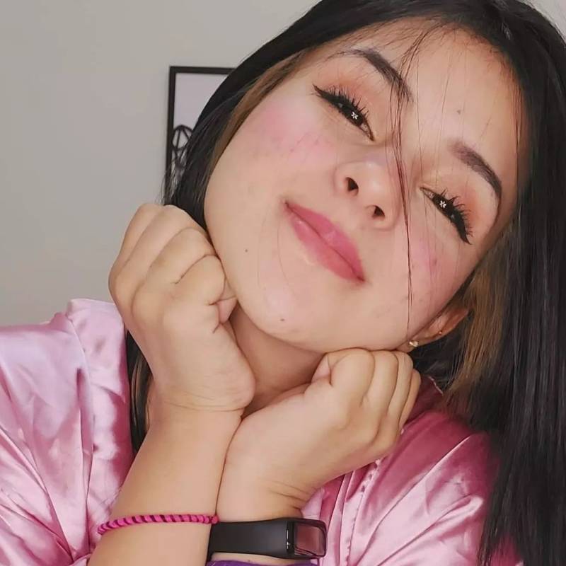 MILLY, 32
