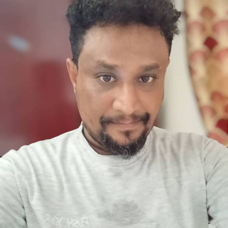 Mohamed, 19, United States Emirates