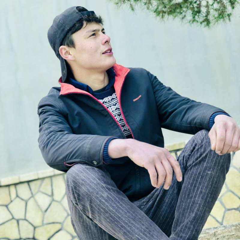 Edrees, 26, Amsterdam