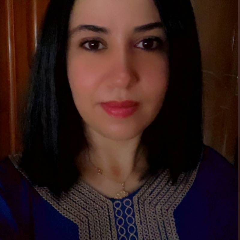 Rajae, 37, Living in Madrid Spain