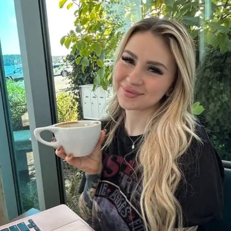 Alison Kate, 38, Egipto