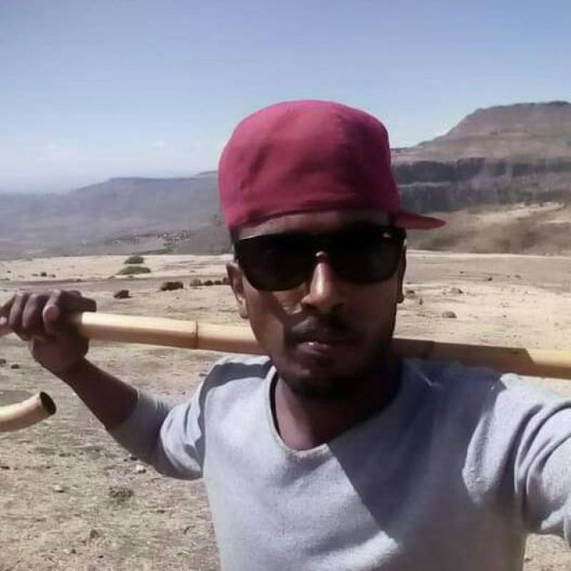 Yonas, 36, Algeria