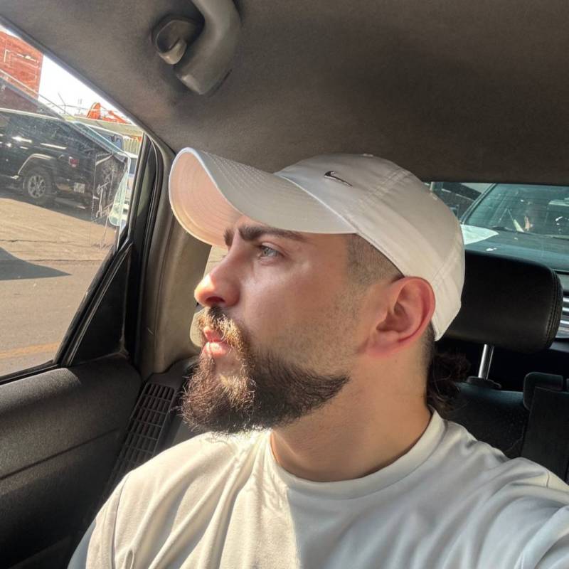 Luka, 31, united states