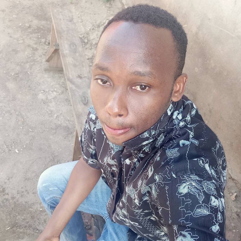 Jackson, 32, Nairobi