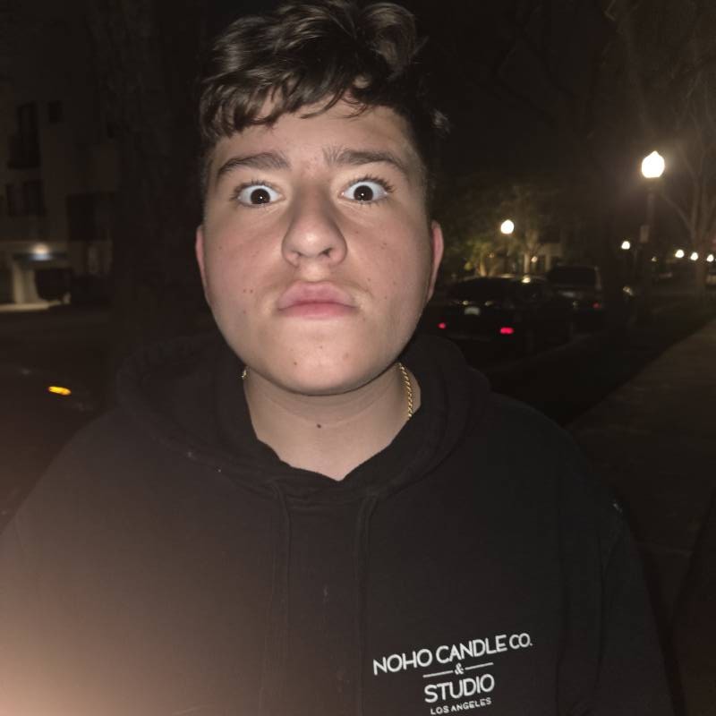 Dan, 30