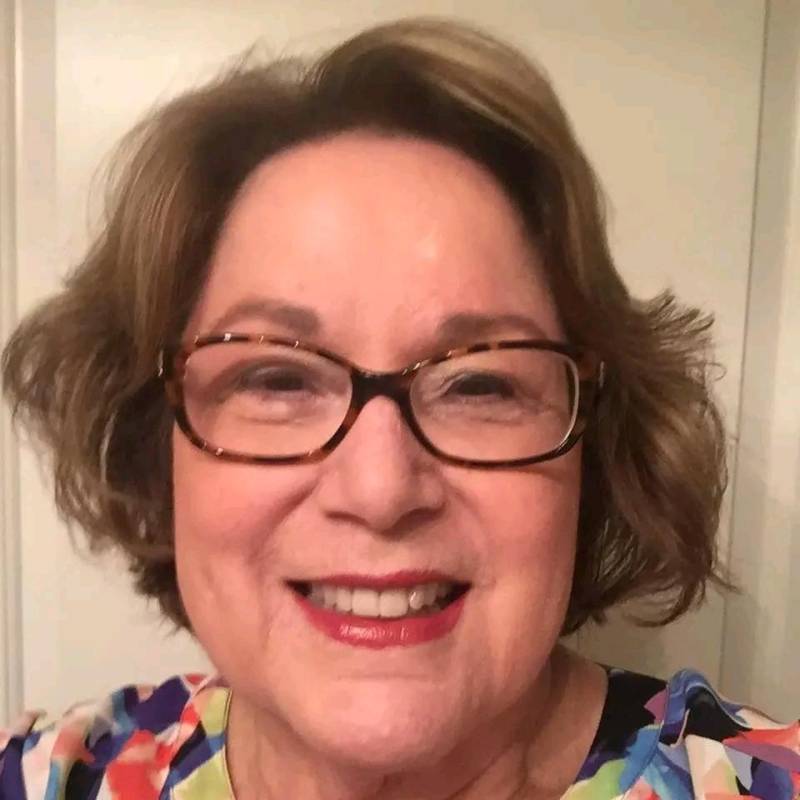 LINDA GARU, 65, Nederland