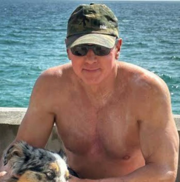 Bryant, 59, uk