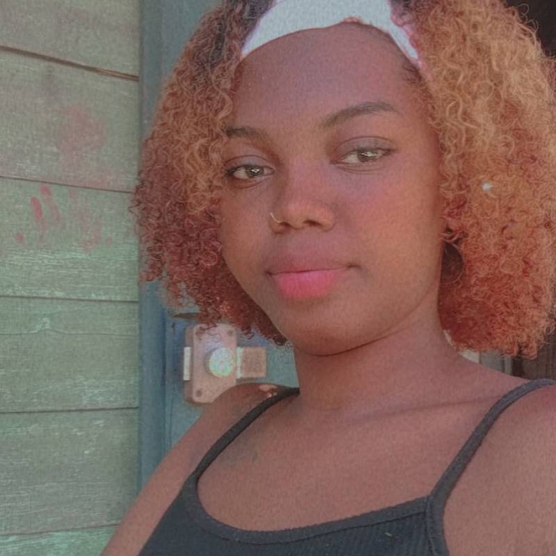 Naya, 22