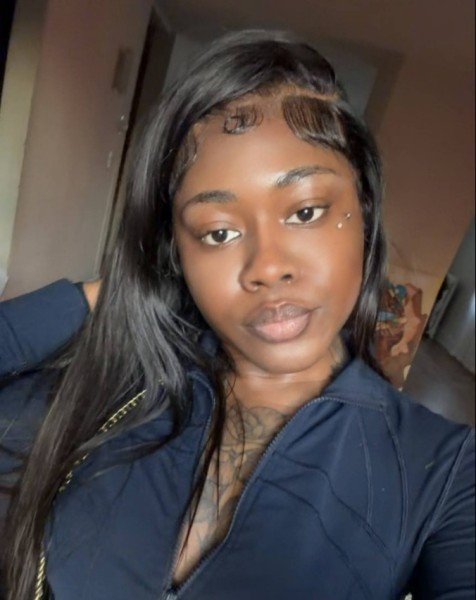 Beatrice Clay, 24, Shirajgong Bangladesh