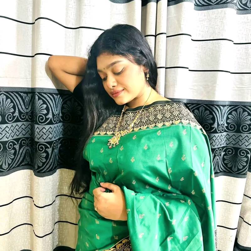 Sushmita, 20, Bangladesh Dhaka