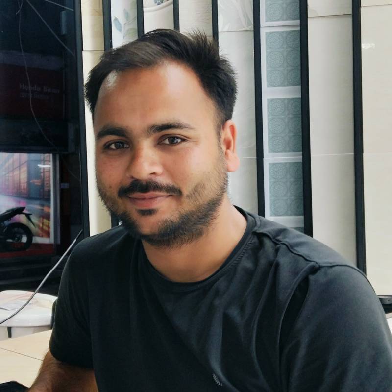 Arif, 21, Salt Lake City