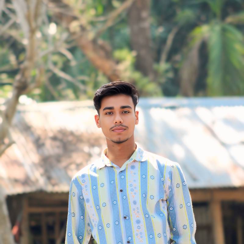 Rabbi, 18, Leicester