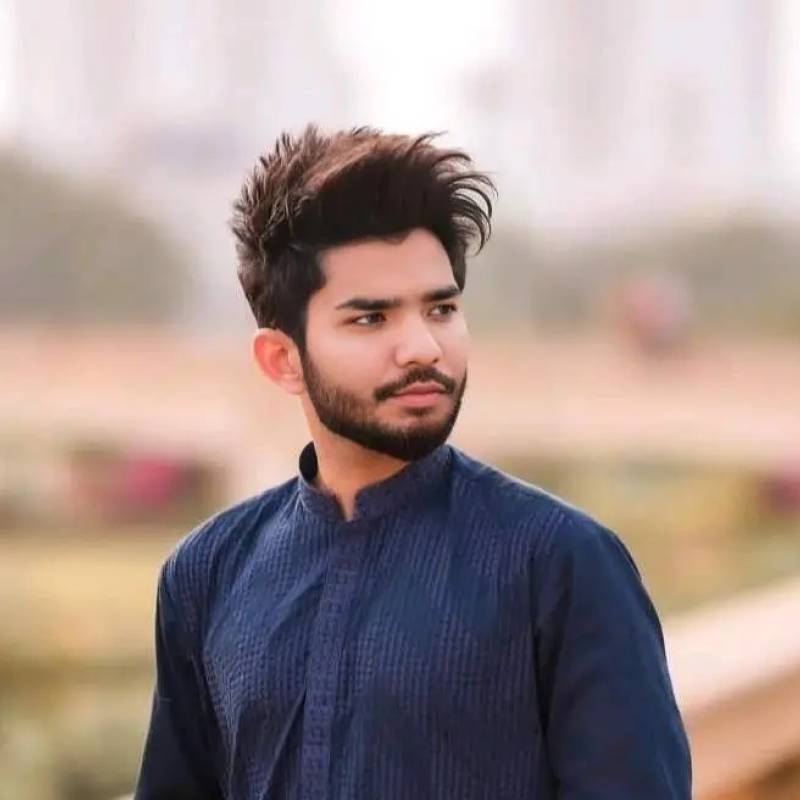 Mehedi, 23, Indiana United States