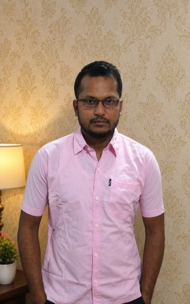 Razu, 27, Tennessee