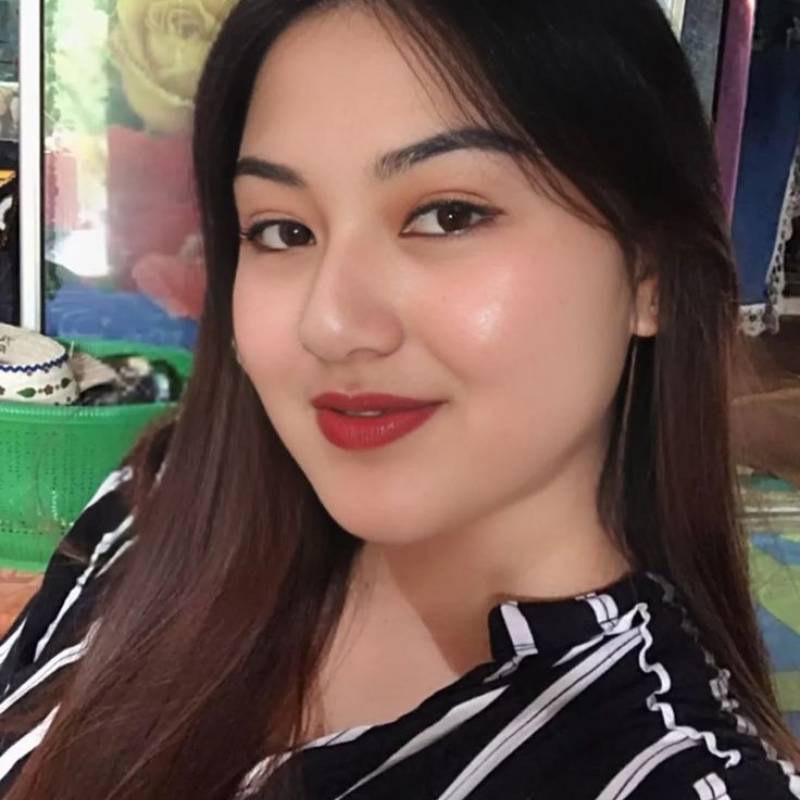 July moe, 39, United States Emirates