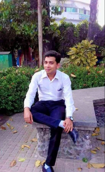 Ataur, 32, Khulna Bangladesh