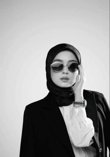 Iman, 38, United Kingdom Goole