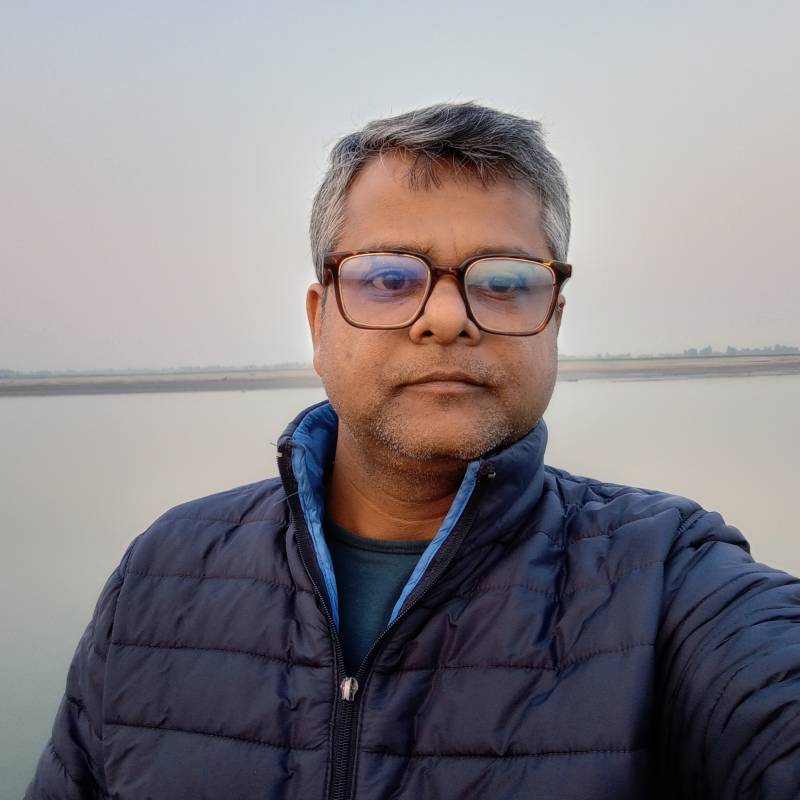 Fuad, 30, Dhaka Bangladesh