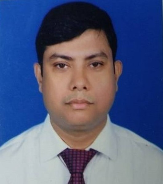 Kamal, 44