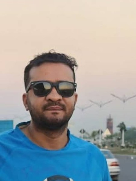 Akash, 41, United Arab Emirates