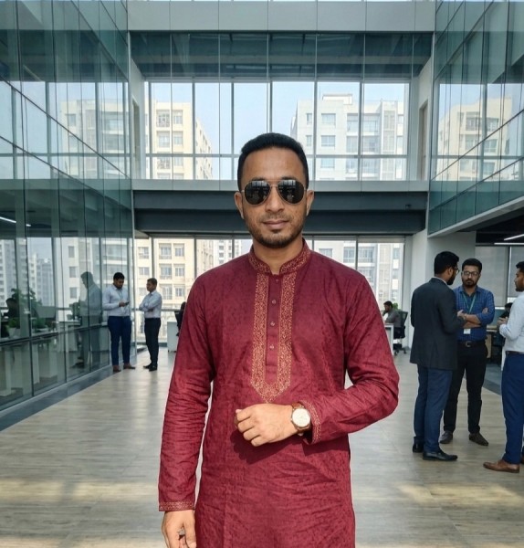 Rohim, 38, Ghana