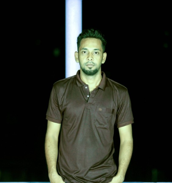 Uzzal, 28, Dhaka Mirpur 