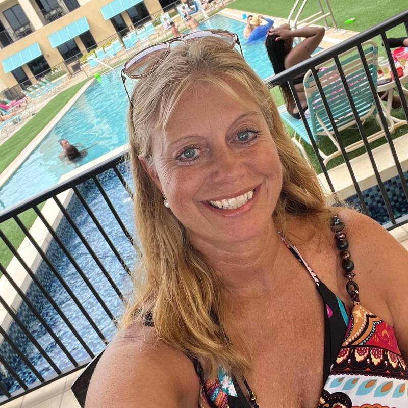 bonnie, 40, Qatar