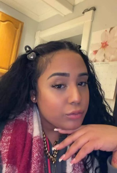 Gina, 29, borguna