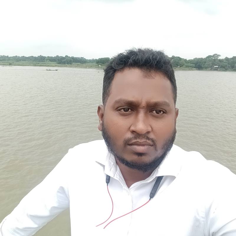 Sumon, 39, Now live in Qatar Doha