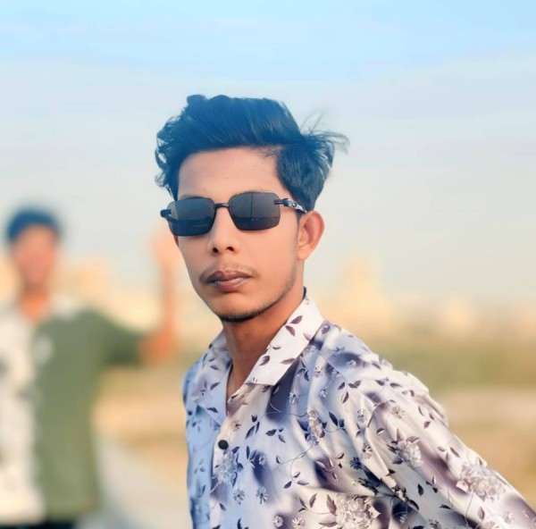 Ariyan, 26, Melbourne