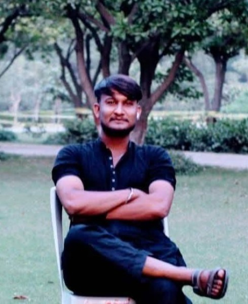 Mohammad Osama Ahmed, 28, Pakistan