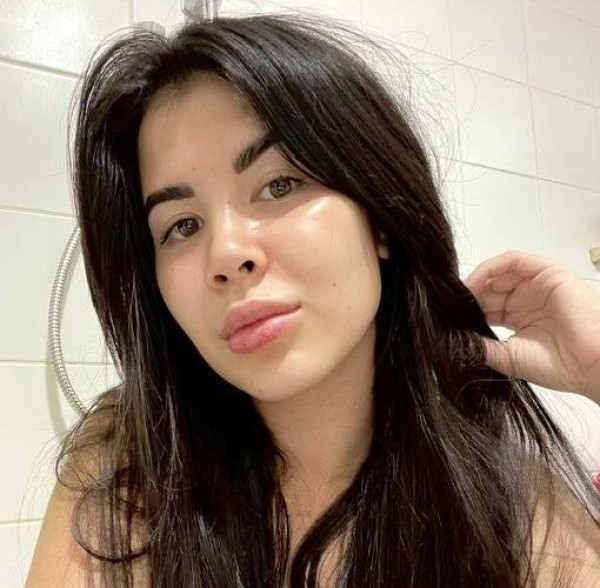 Lilly, 51