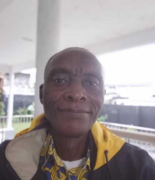 Joseph, 67, Cahdpur
