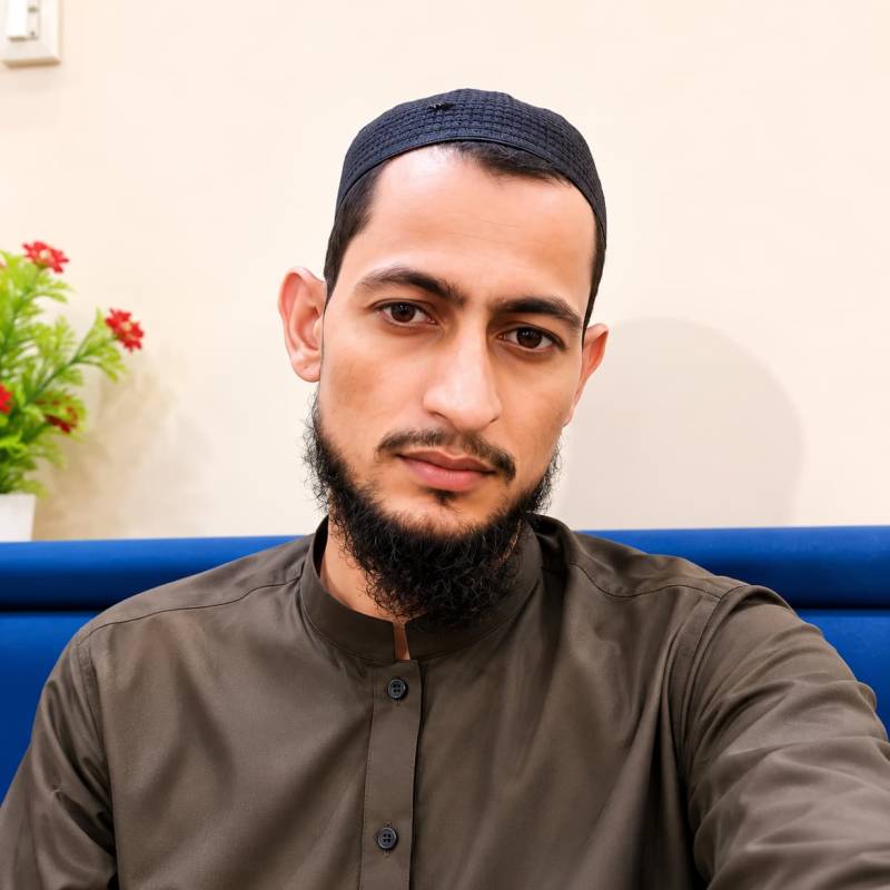 Abrar, 27, Algeria