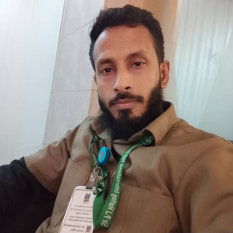Aushikur, 36, Colombo