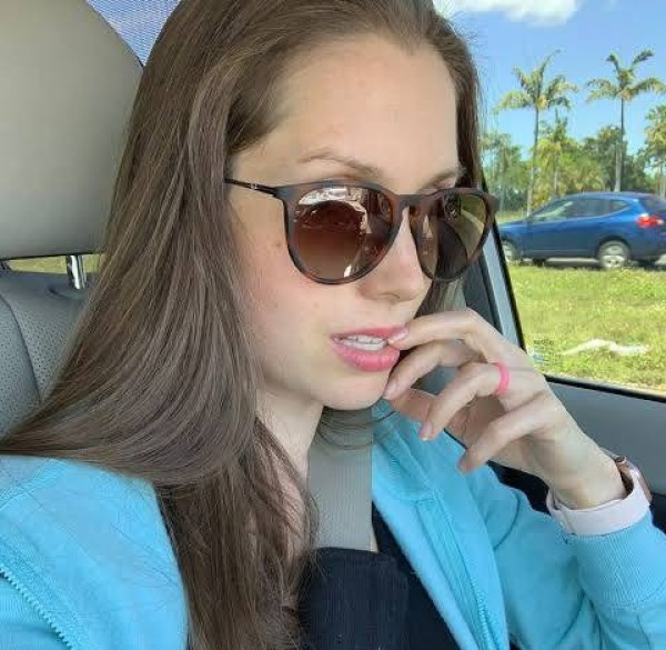 Marie, 30, Bangladesh Dhaka