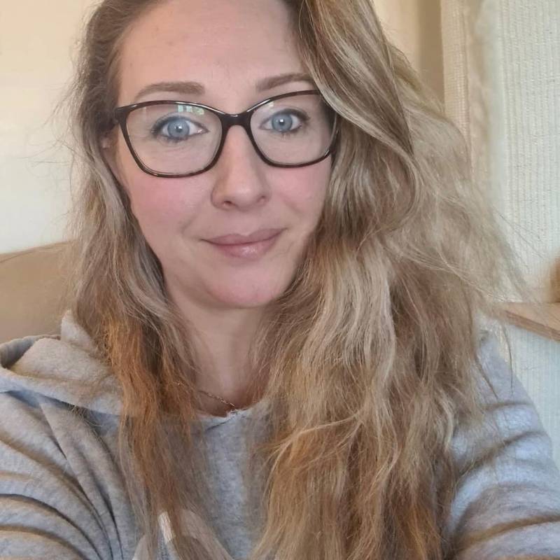 Emy, 38, Iran