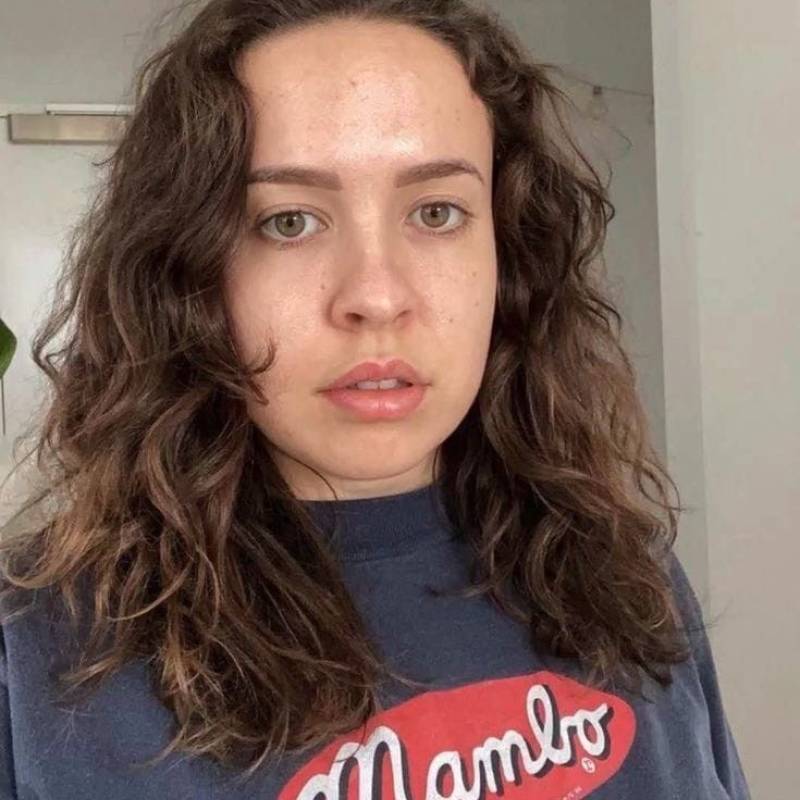 Olivia, 21, Dubai