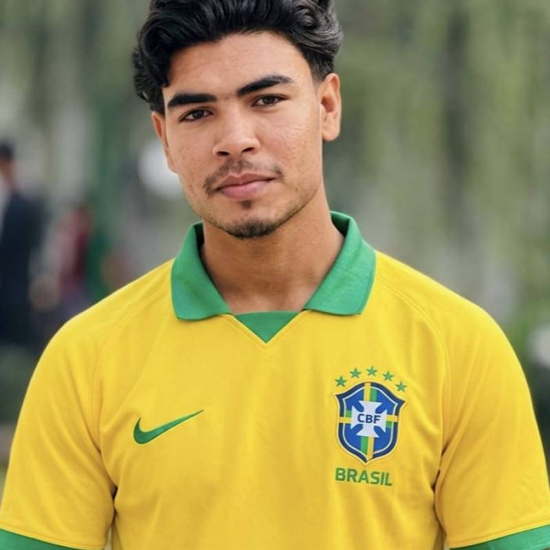 Farabi khan, 29